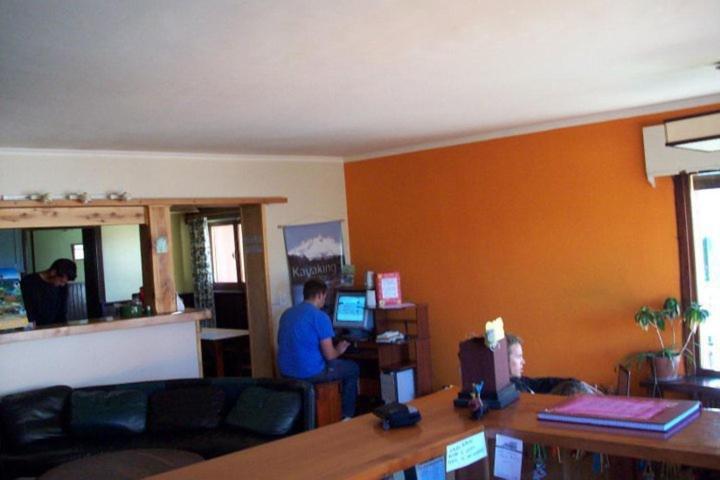 Hostel Achalay Bariloche Buitenkant foto